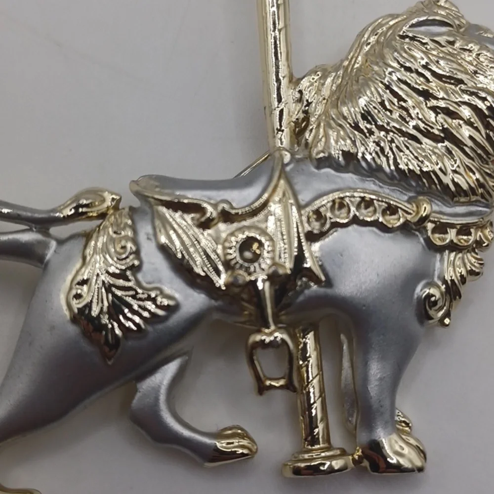 Lion Carousel Brooch in Silver and Gold Tones - Picture 5 of 6